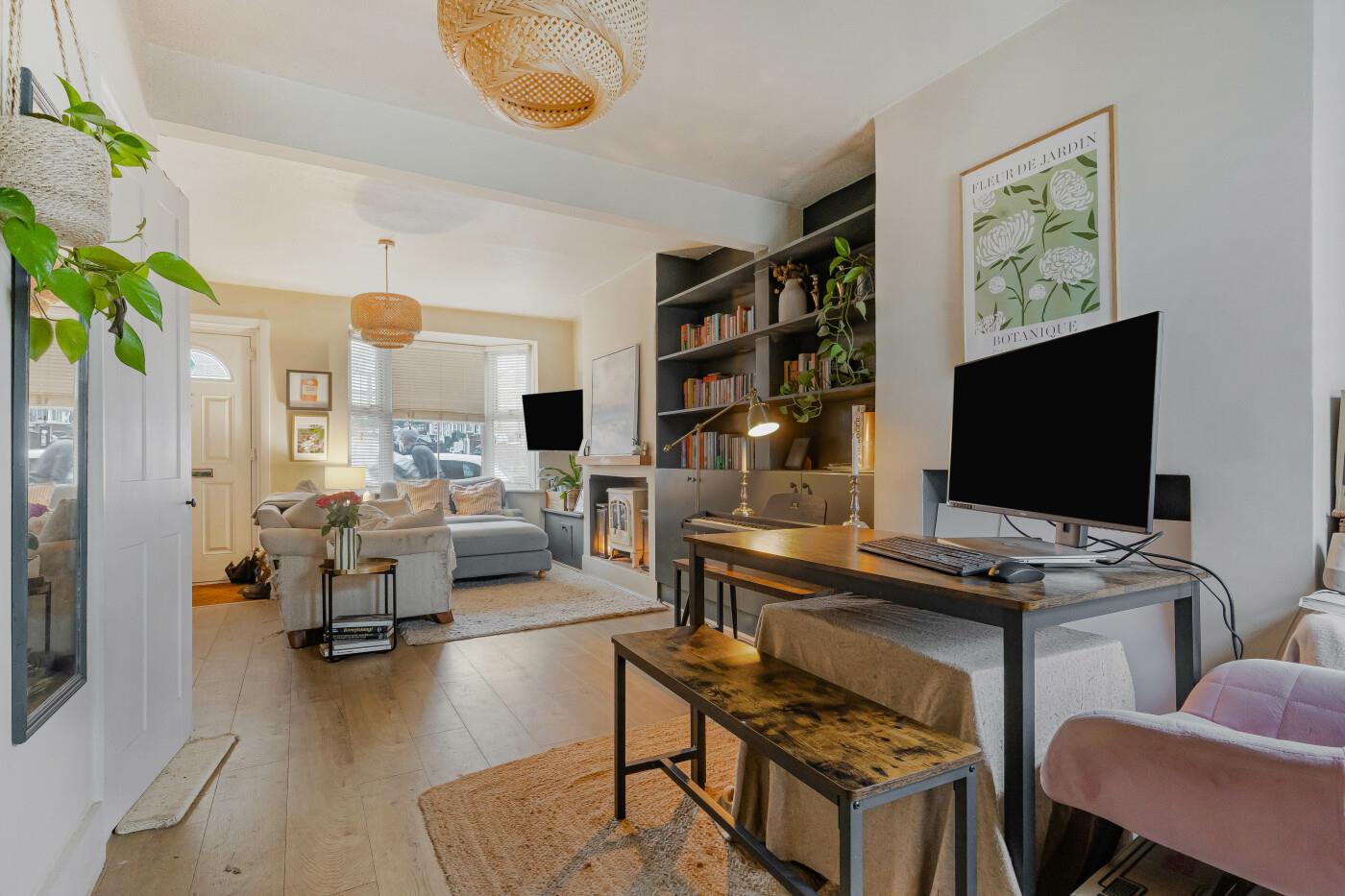 3 bed property in Kings Road, Henley-on-Thames
